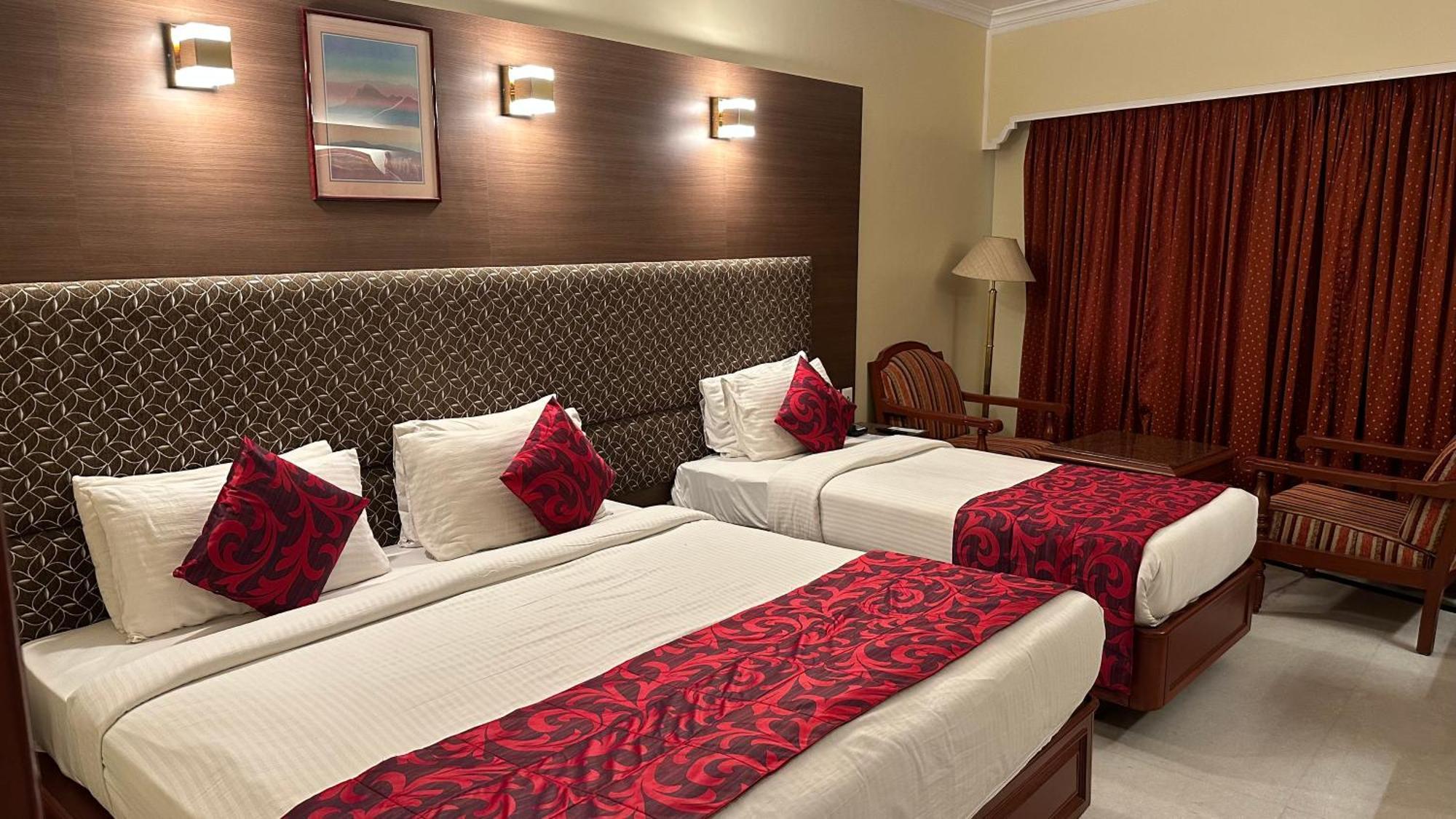 Hotel Annamalai International Pondicherry Exterior foto